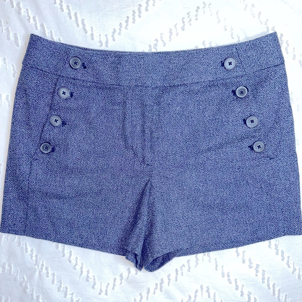 NWT LOFT “The Riviera Short” textured navy blue shorts — sz 6